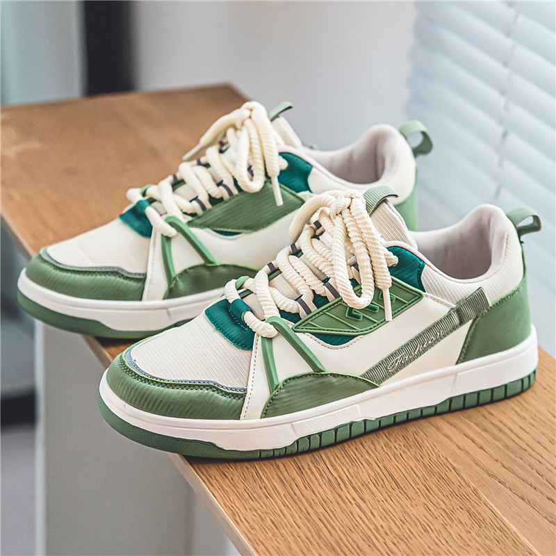 Zapatos de hombre Otoño e Invierno nuevos zapatos de tablero de moda bajos retro coreano zapatos casuales moda jóvenes estudiantes zapatilla de deporte