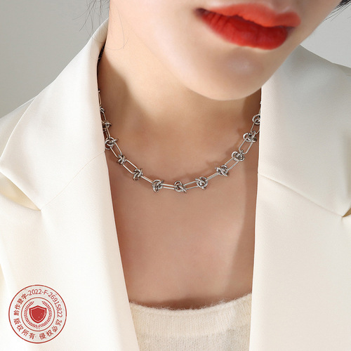 Handmade European and American hip-hop exaggerated cold style knotted chain necklace bracelet titanium steel jewelry set