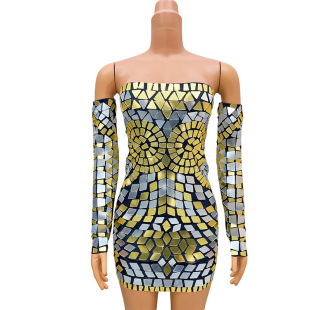 �OӋ��Ĩ����Ƭ�Cе�����Y�����ݲ�ˇģ������tֱ̺��