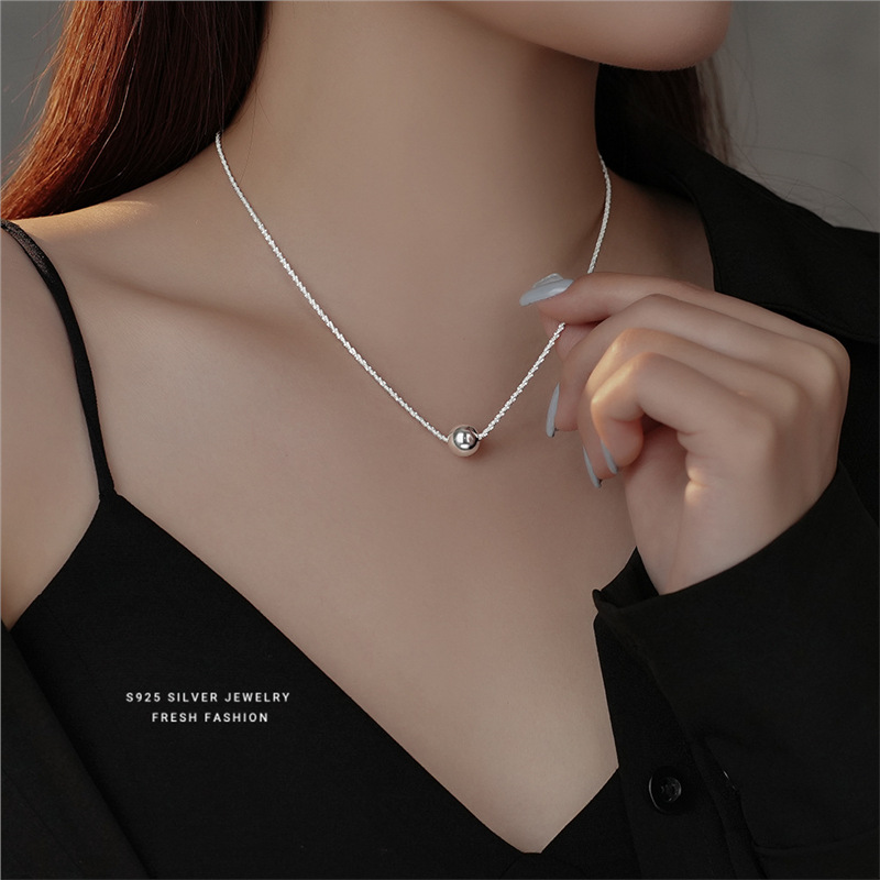 Collana rotonda stellata scintillante in argento puro per donna con un tocco di alta qualità, stile freddo e indifferente, temperamento_voghion.com