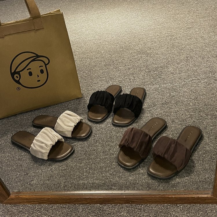 Καλοκαίρι 2023 νέες φλατ παντόφλες γυναικεία εξωτερικά ενδύματα πέδιλα μιας γραμμής ίσια τακούνια για εγκύους άνετα και κομψά γυναικεία παπούτσια με τετράγωνο μύτη_voghion.com