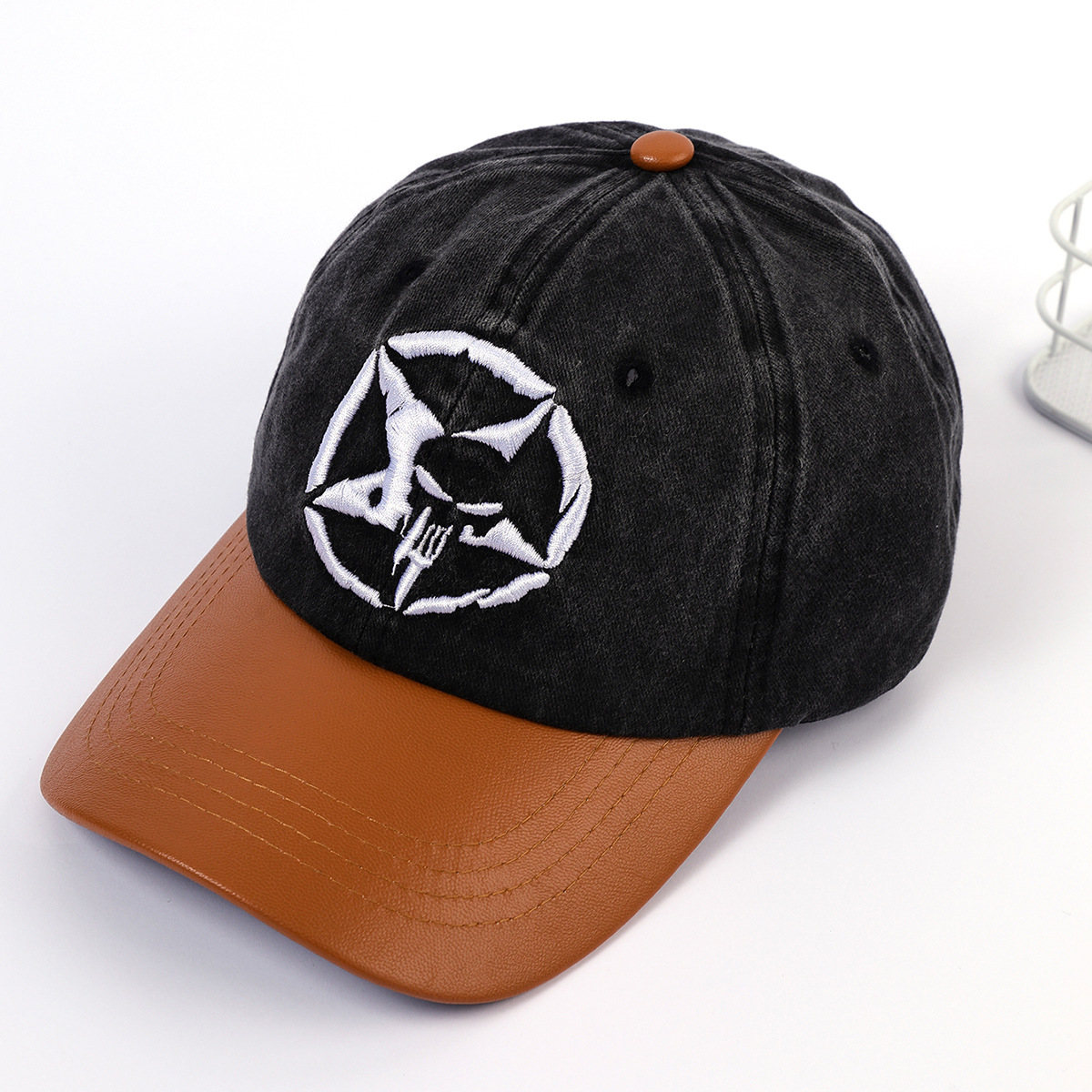 Algodón lavado Amazon estrella de cinco puntas bordada gorra de béisbol lavada vieja PU casquillo enarbolado