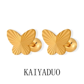 项链;耳钉;戒指