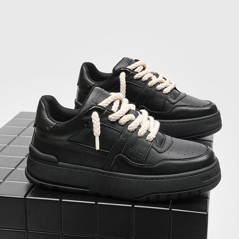 3177 petites chaussures noires à semelles épaisses, nouveau design pour amoureux, skateboard chic chinois, chaussures à pain décontractées, 2024_voghion.com
