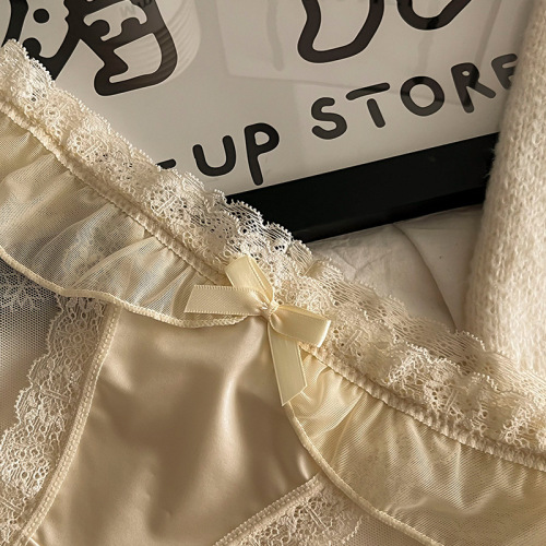 Japanese-style sexy lace underwear for women, cotton gusset, breathable and comfortable medium-rise triangle pants for ladies, mesh fabric, underwear for students and young girls