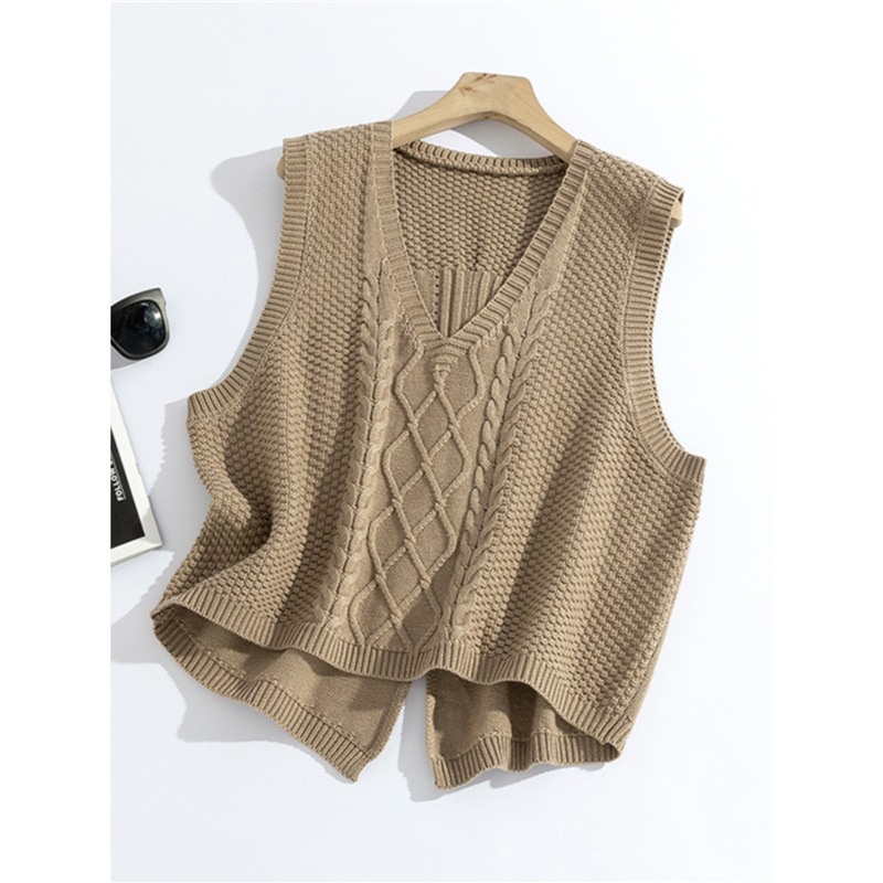 Knitted Vest Women's Shirt Layered V Neck Short Spring & Fall Wool Vest Winter Outer Sleeveless Sweater Knitted Vest Women's Shirt Layered V Neck Short Spring & Fall Wool Vest Winter Outer Sleeveless Sweater