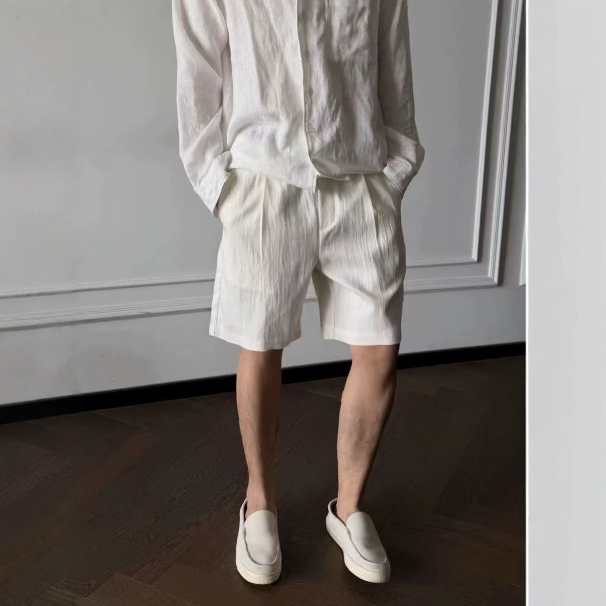 Summer cool-touch Lyocell Tencel linen pleated loose casual shorts, old money style, simple, drapey, breathable, for men