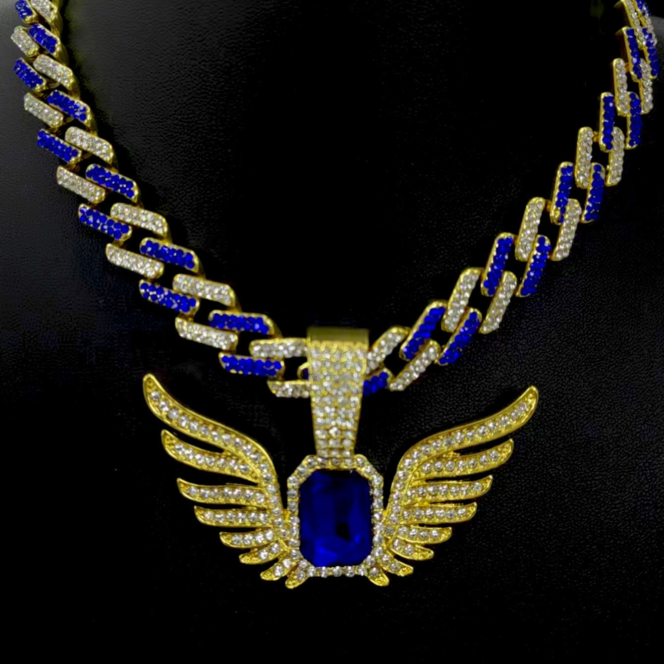 Ciondolo ad ala unico con design di nicchia, gioielli cubani a forma di diamante, accessori per collane_voghion.com