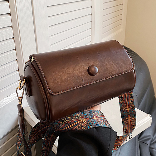 Retro small bag women's bag niche  new trendy autumn and winter versatile wideband single shoulder crossbody bag cylindrical bag