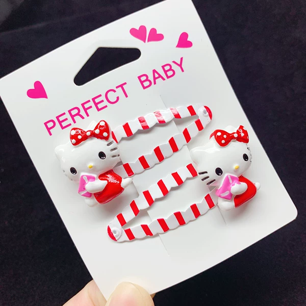 One pair of hair clips 6