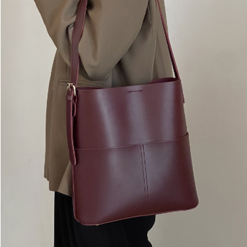 Large Capacity Design Shaping Simple Shoulder Bag Crossbody