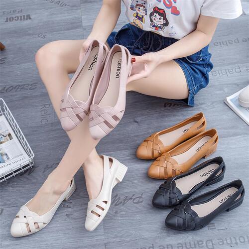 Heli Shark pointed sandals fashionable women's outer wear new summer flat women's shoes pure color hollow casual women's sandals