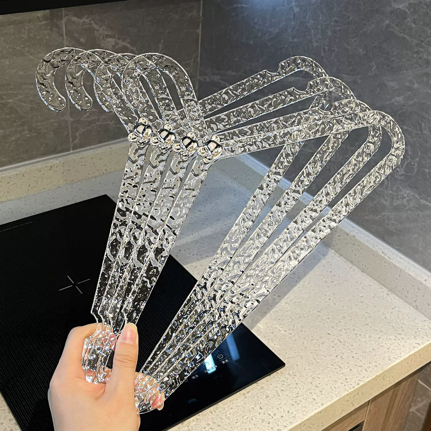 Легкие роскошные вешалки для домашней одежды