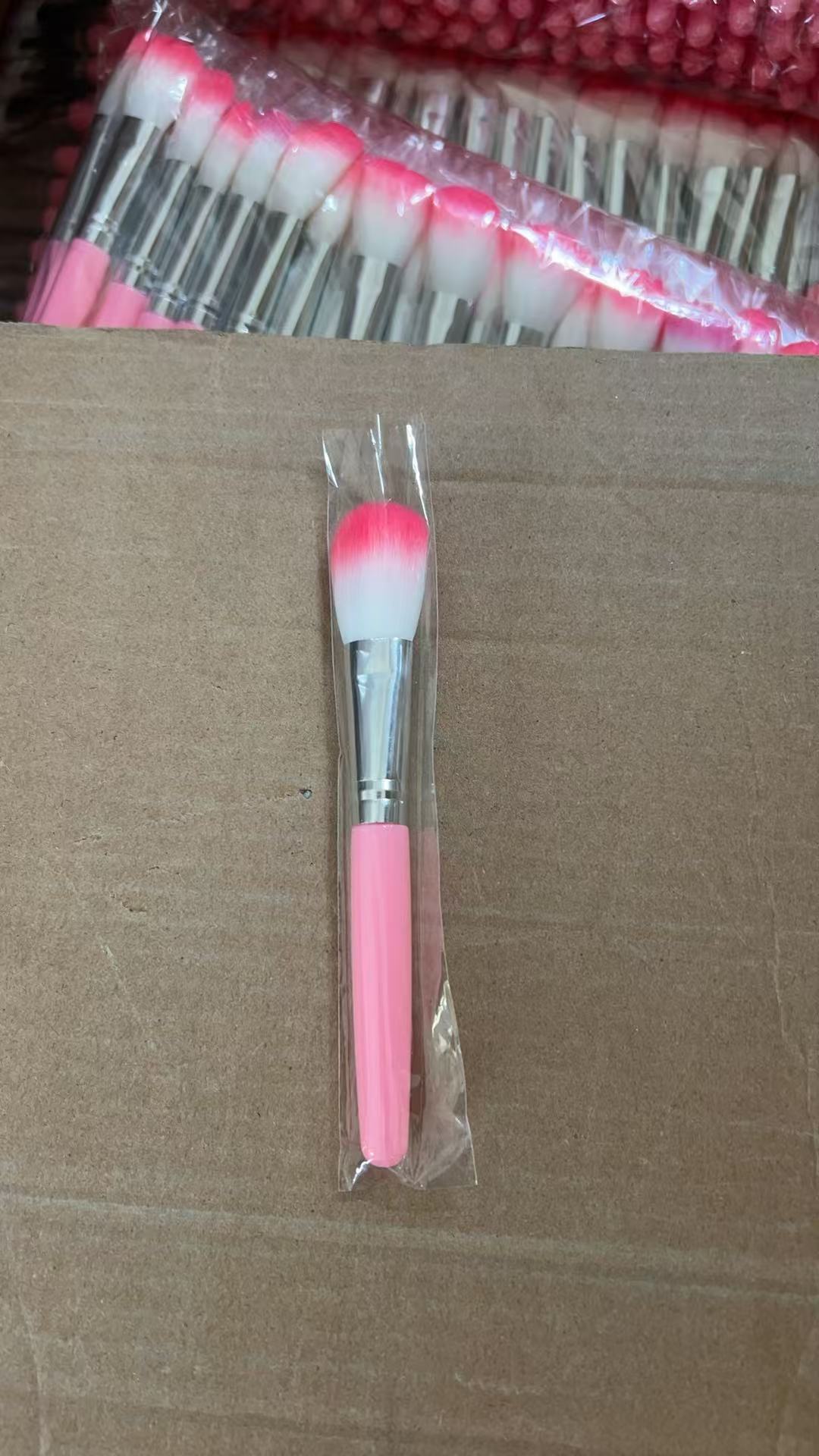 Brocha de Maquillaje Individual Little Odin, Brocha para Rubor, Base, Polvo Suelto, Contorno, Iluminador, Paquete Individual, Herramientas de Belleza al por Mayor