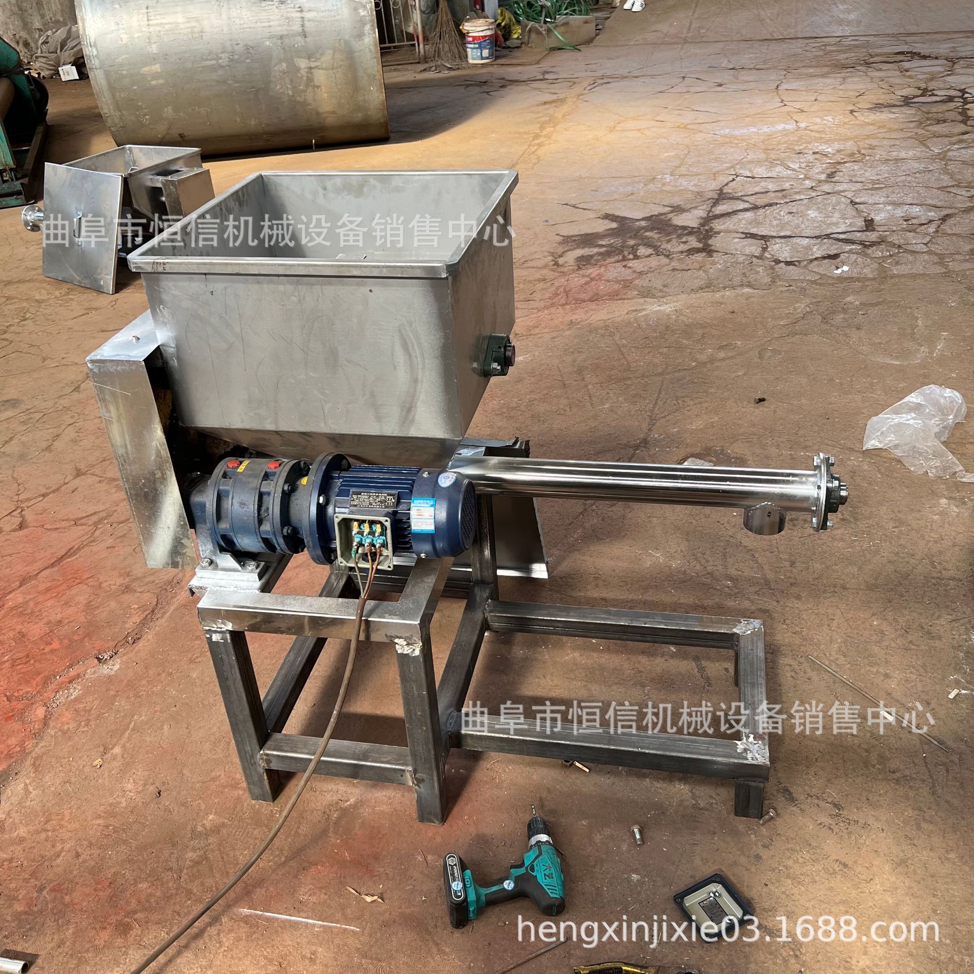 直供碳酸钙粉末小型喂料机zcjb 色母粉末定量喂料机 自产自销