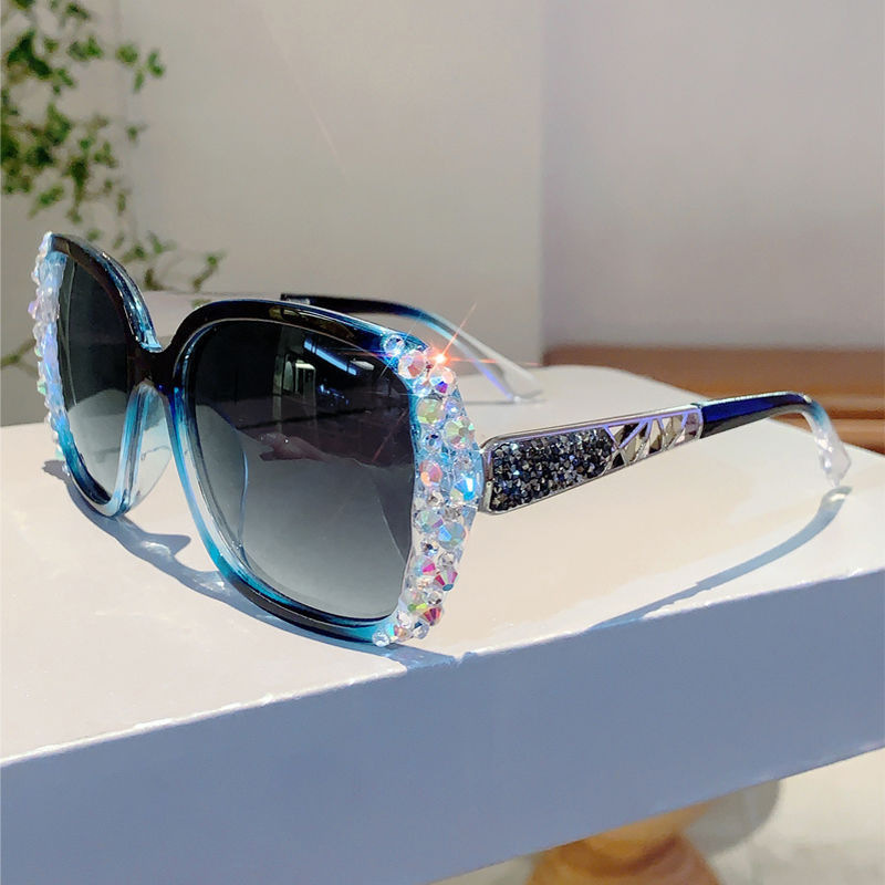 2026 New Fashion Rhinestone Sunglasses for Women, Sun Protection, Trendy, Face-Slimming, Diamond-Studded Sunglasses 2026 New Fashion Rhinestone Sunglasses for Women, Sun Protection, Trendy, Face-Slimming, Diamond-Studded Sunglasses