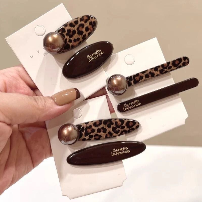 New Leopard Print Chocolate Color Duckbill Hair Clip Korean Style Side Fringe Hairpin Elegant High-End Bobby Pin New Leopard Print Chocolate Color Duckbill Hair Clip Korean Style Side Fringe Hairpin Elegant High-End Bobby Pin