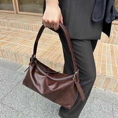 lemair*e对版头层植鞣牛皮高级复古hobo腋下单肩包baguette法棍包