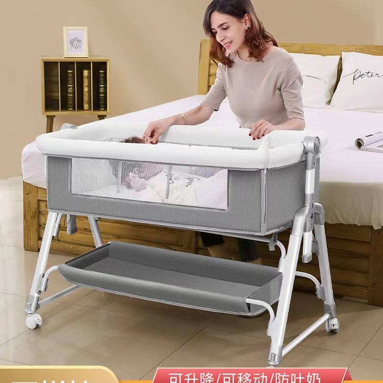 Multifunctional Foldable Crib Removable Portable Newborn Cradle Bed European Style Baby Bed Spliced ​​Large Bed
