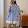 条纹翻领夏季宽松衬衫