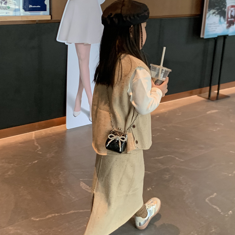Bolsa de hombro coreana para niñas, arco de diamante de estilo extranjero, abrazadera de abrazadera para niños, nuevo bolso de cadena para niños