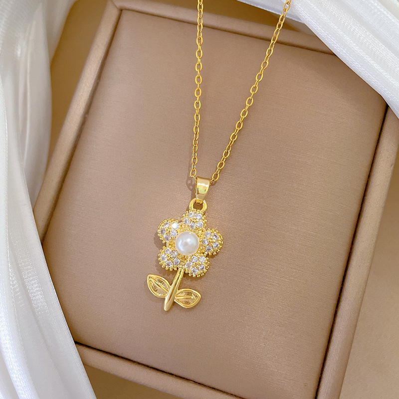 Parure collier et boucles d oreilles de luxe avec diamants_voghion.com