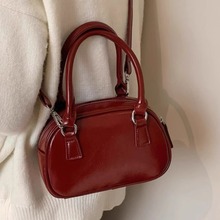 红色新年手提小方包包女2024新款秋冬时尚流行爆款百搭质感斜挎包