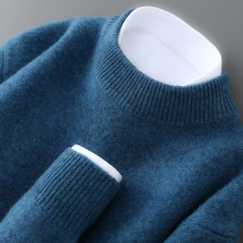 Ocean blue [half turtleneck]