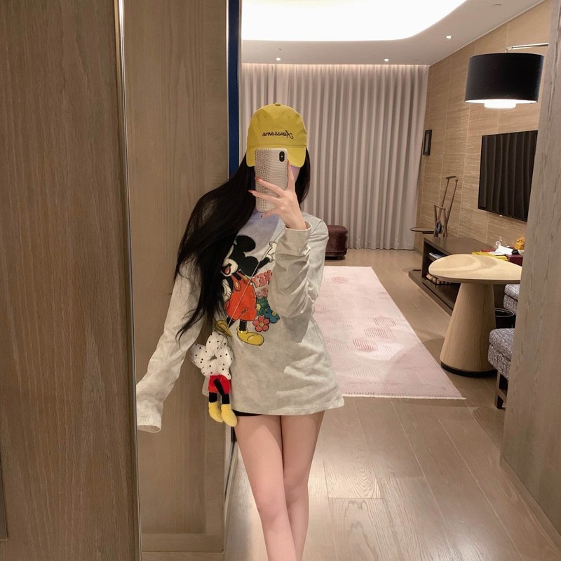 2025秋冬女装新款甜美可爱掐腰咪奇长袖T恤衫上衣送两用大肠发圈|undefined
