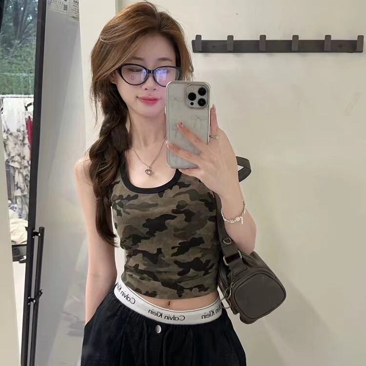 841# American Spice Girl Short Camouflage Pure Cotton Vest Women's Slim-fit Slimming Outer Wear with Chest Pad 841# American Spice Girl Short Camouflage Pure Cotton Vest Women's Slim-fit Slimming Outer Wear with Chest Pad