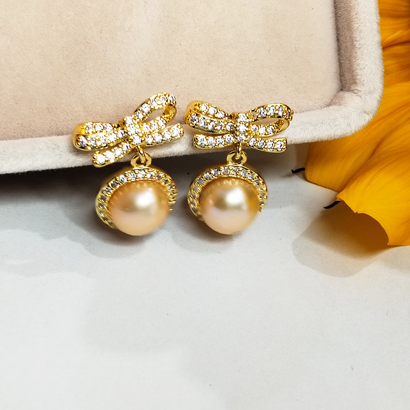 활 진주 귀걸이 (골드 + 오렌지 파우더 비즈)