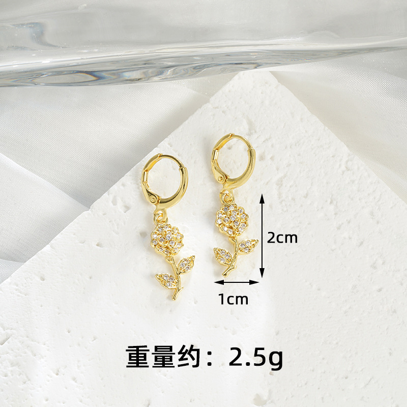 Collar de oro de arena transfronteriza de Vietnam, aretes de flores de color europeo y americano, juegos de joyería de lujo de lujo de lujo