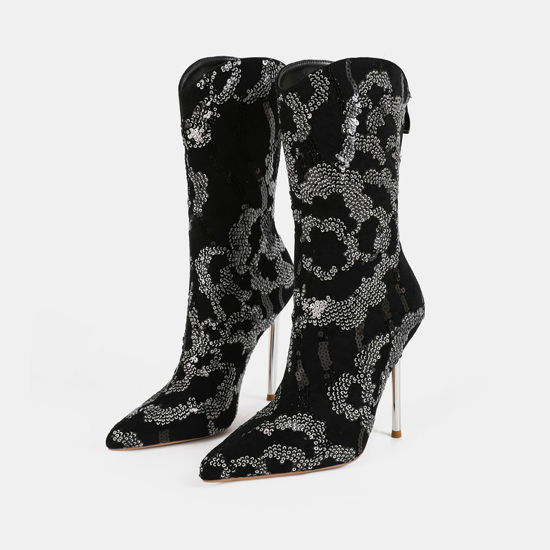 Bốt nữ ngắn cổ trung mũi nhọn họa tiết sequin phối denim, gót cao, khóa kéo sau — màu đen