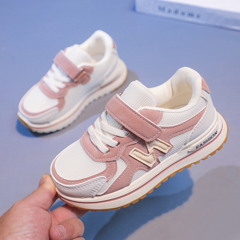 男の子スポーツシューズ 2025 春と秋の新しい子供用ランニングシューズファッショナブルで多用途なメッシュ通気性のある小学生の靴|undefined