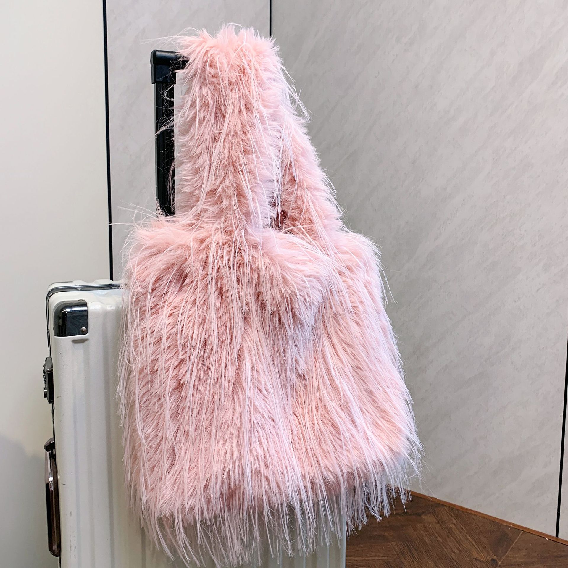 欧美跨境新款托卡流苏毛毛包仿火鸡毛手提包时尚单肩包大容量托特