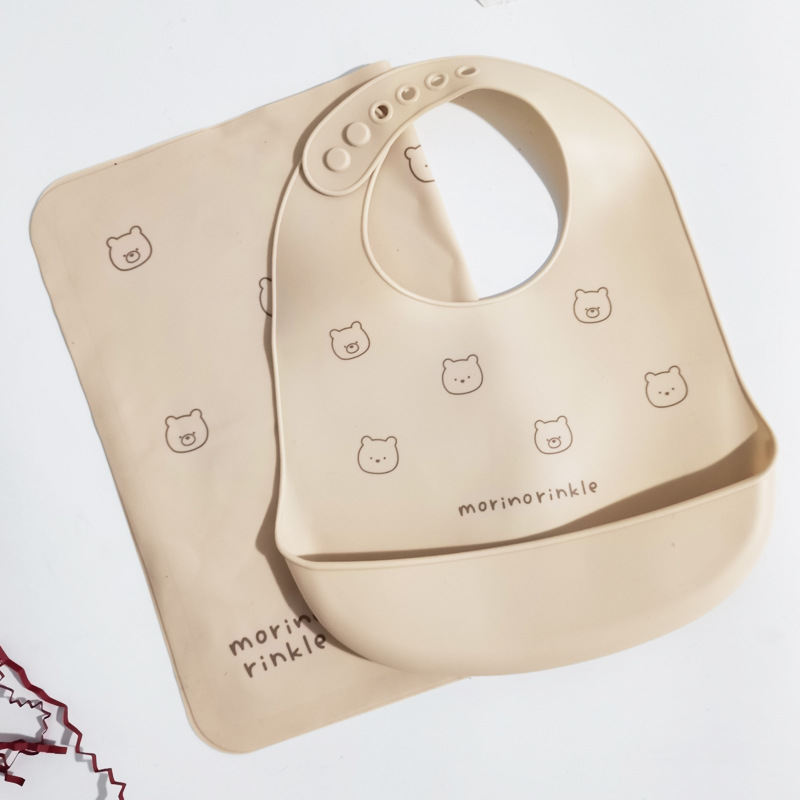 Babero de silicona estilo INS para niños, impermeable, tridimensional, desechable, ideal para la hora de la comida.