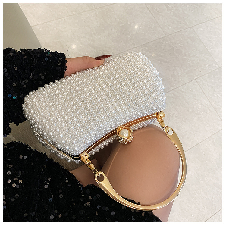 New pearl lady's handbag, banquet dress crossbody bag, elegant socialite dinner bag, high-end underarm bag wholesale undefined