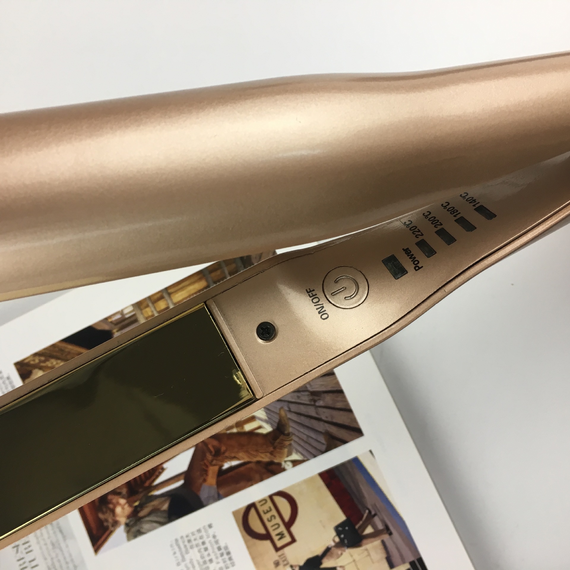 Hair Straightener Image 10