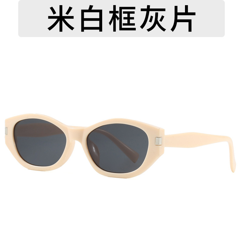 2025 nuevo espejo de cacao gafas de sol de montura estrecha sombra retro pequeño libro rojo neto rojo mismo estilo gafas de sol mujer tendencia chica caliente