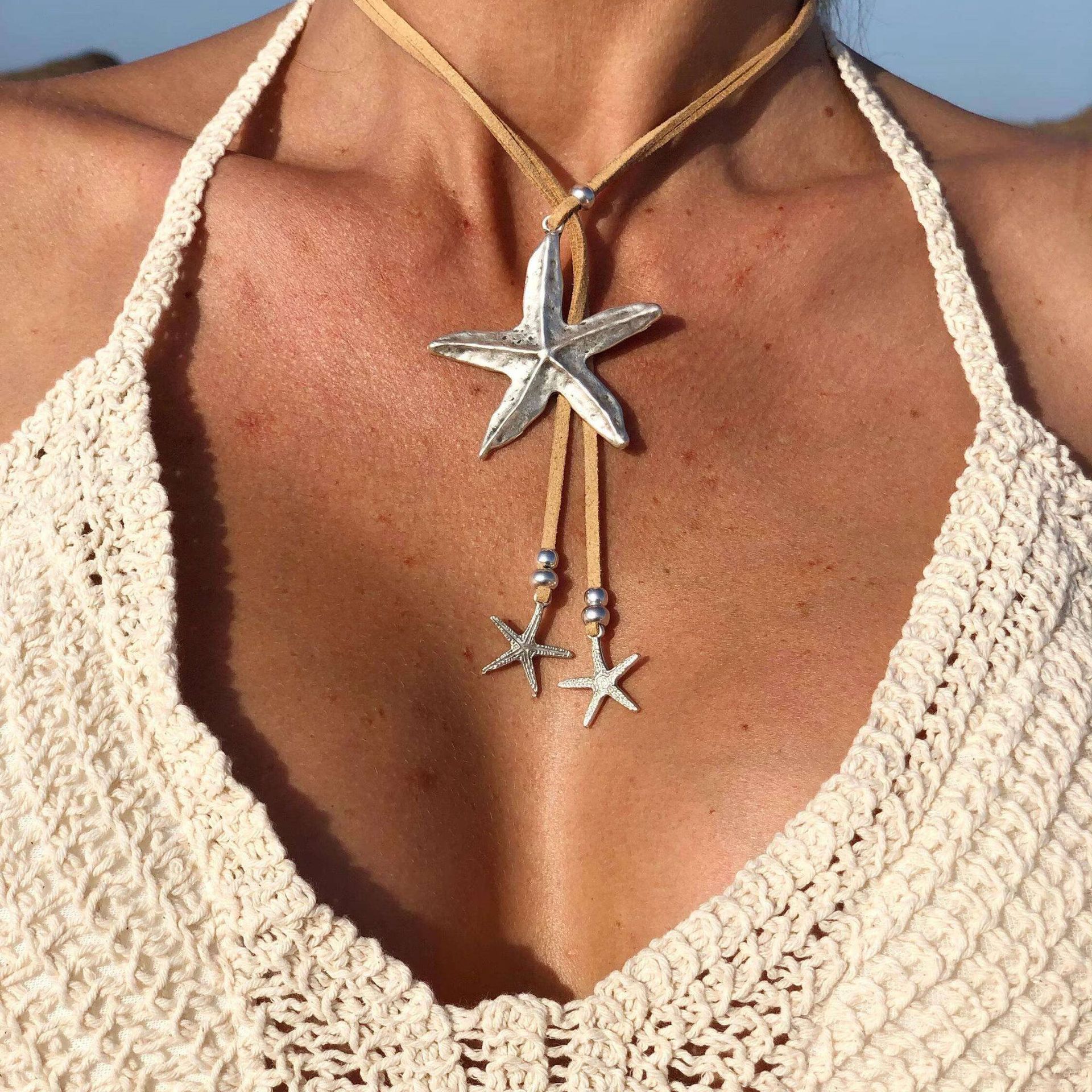 Retro Starfish Pu Leather Alloy Plating Women's Pendant Necklace display picture 3
