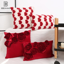 婚庆丝绒立体红玫瑰抱枕套浪漫毛绒爱心靠枕婚房布置客厅沙发装饰