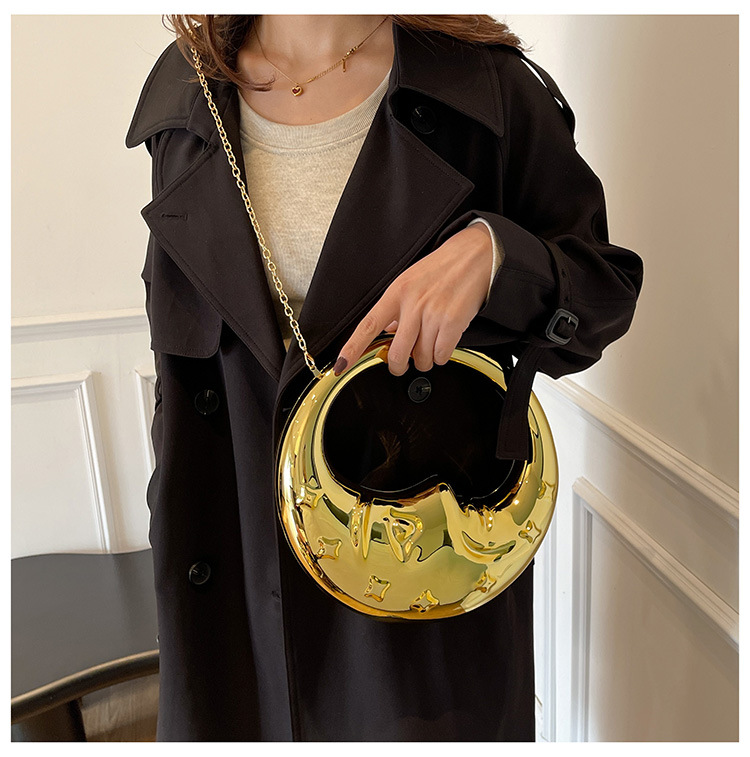 Cross-Border New Luxury Moon Handbag Glossy Evening Bag Chain Shoulder Crossbody Bag For Wedding Party - Thumbnail 4