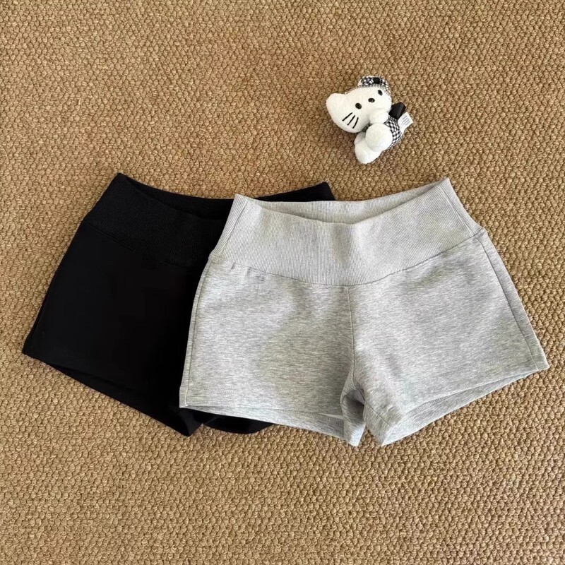 Gray American-Style Sports Shorts for Women, Summer Thin Version, Petite, Slim Fit, Hip-Hugging, Slimming, Outerwear, Tight Hot Pants