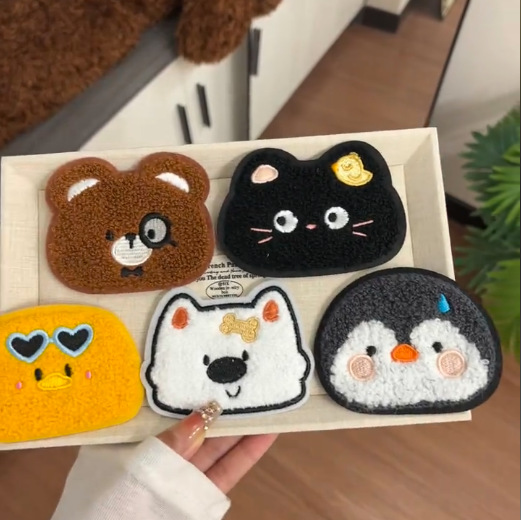 Cute Pet Animal Style Bangs Stickers, Soft and Adorable Cartoon Girl-Style Fun Hair Clips, Magic Hair Stickers, Hair Accessories Wholesale