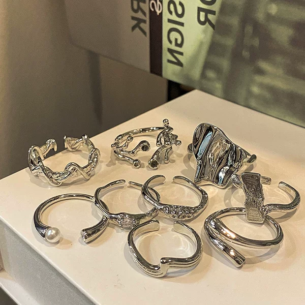 Ins Cool Style Niche Design Women's Ring Texture with Zircon Irregular Light Luxury High-end French Finger Ring