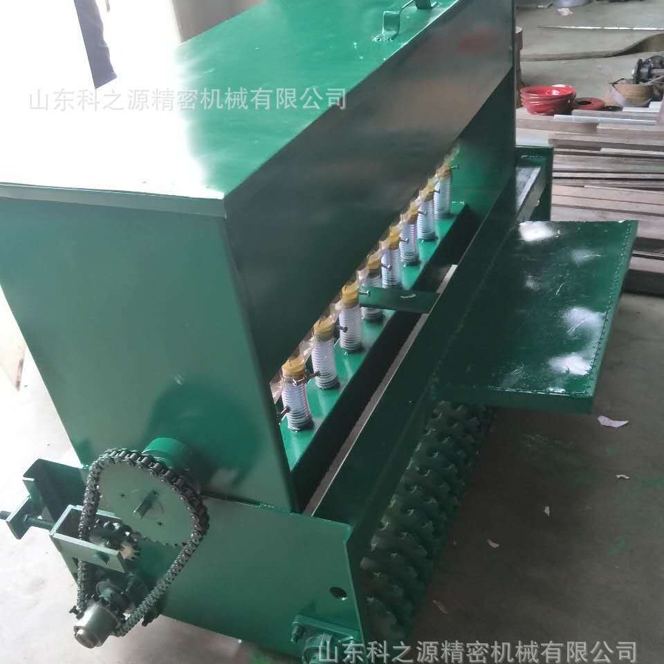 拖拉机牵引式草籽植保机 KZY-1800型草皮种植机 苜蓿播种设备