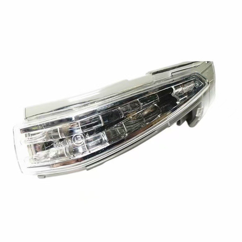 Right turn signal light 4068916 6325J5 6202869, suitable for Peugeot 508SW, DS5, C4 Picasso, and C5