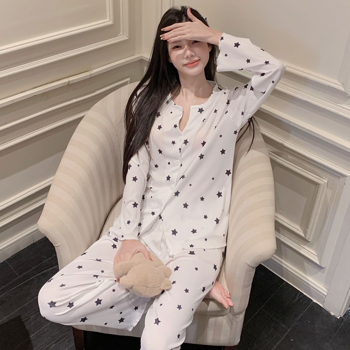 Pijamas de tela de hilo de hielo al por mayor transfronterizo 2026 primavera y verano nuevos pantalones de mangas largas cardigan set de ropa para el hogar