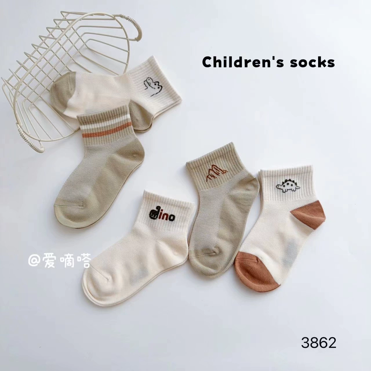 爱嘀嗒 Children's summer socks for students, mid-length