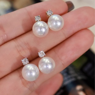 18K Gold Diamond Princess Style Earrings with 9mm Pearl Inlaid Diamonds 6 Distribution Pieces Without Beads